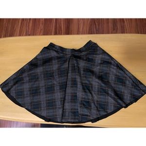 Plaid mini skirt